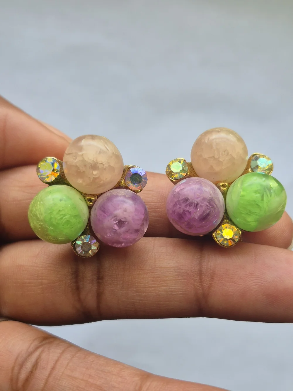 Vintage Multicolor Pastel Cluster Clip On Earrings